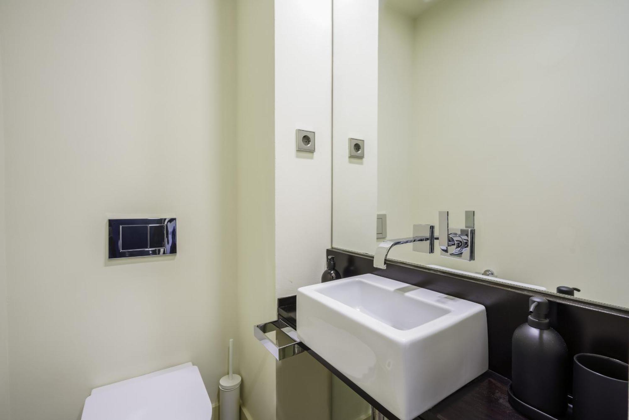 Ola Living Paseo De Gracia Apartment Barcelona Luaran gambar